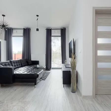Stylish Near Pge Narodowy In By Renters * Varsóvia