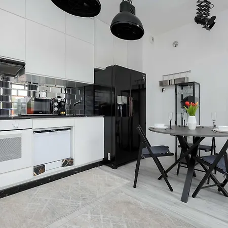 Stylish Near Pge Narodowy In By Renters Varsóvia