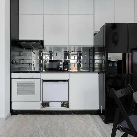 Apartamento Stylish Near Pge Narodowy In By Renters Varsóvia