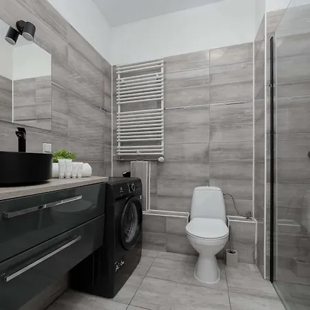 Stylish Near Pge Narodowy In By Renters Varsóvia